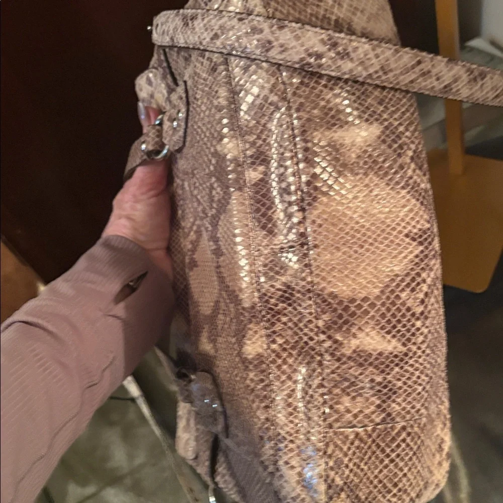 CoachCampbell exotic Beige Snakeskin embossed SatchelM1320-F27895 - Picture 4 of 9